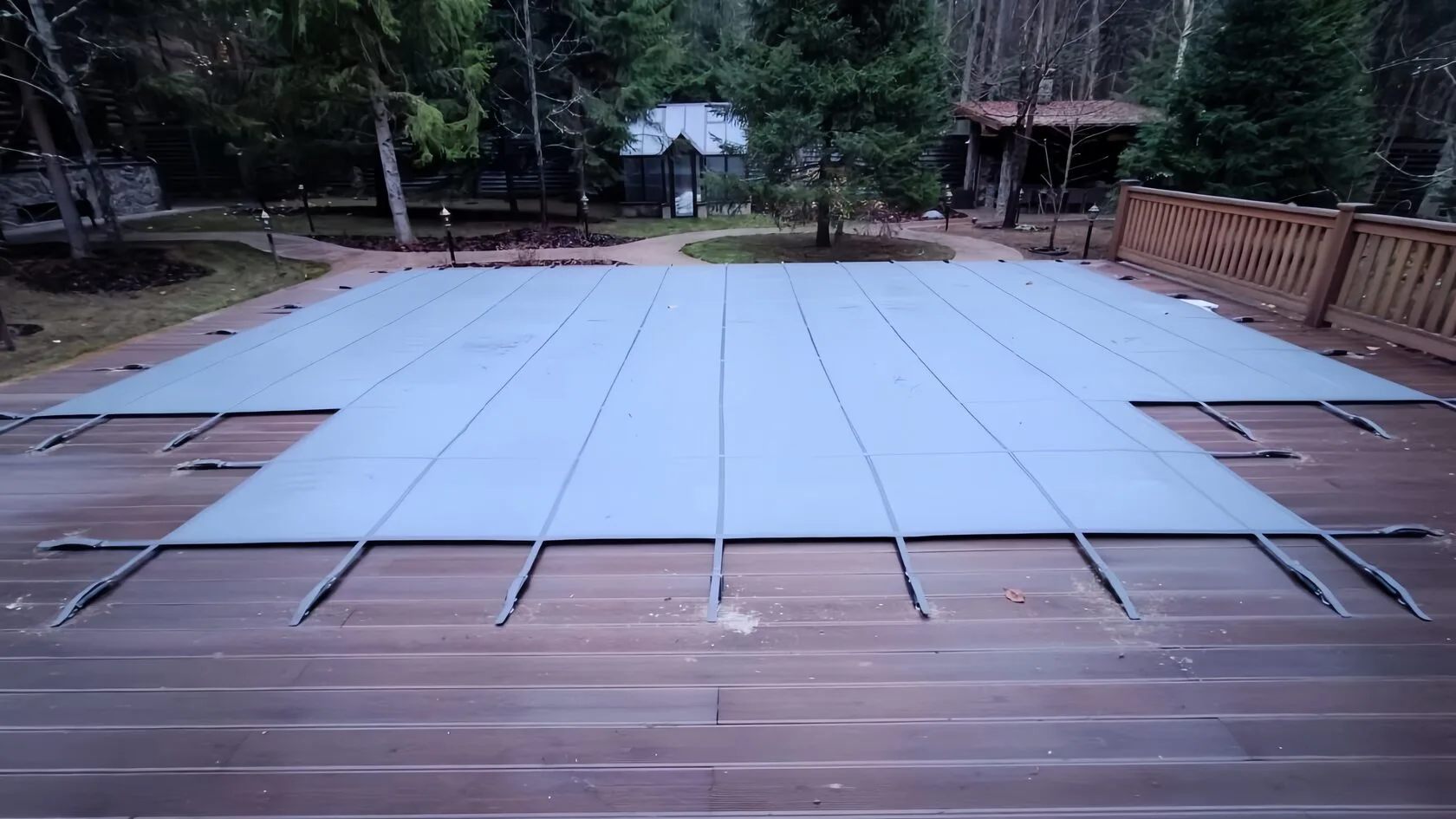 Покрывало для бассейна Laguna Cover Mesh в Санкт-Петербурге