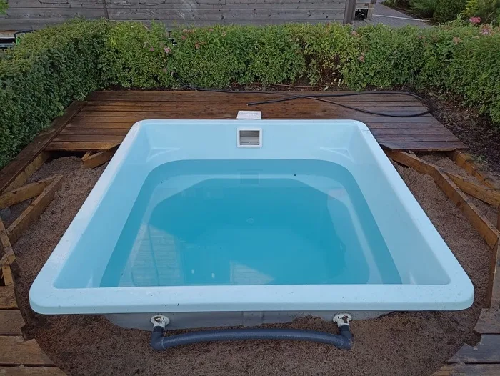 Композитная купель Laguna 2 — установка в Санкт-Петербурге